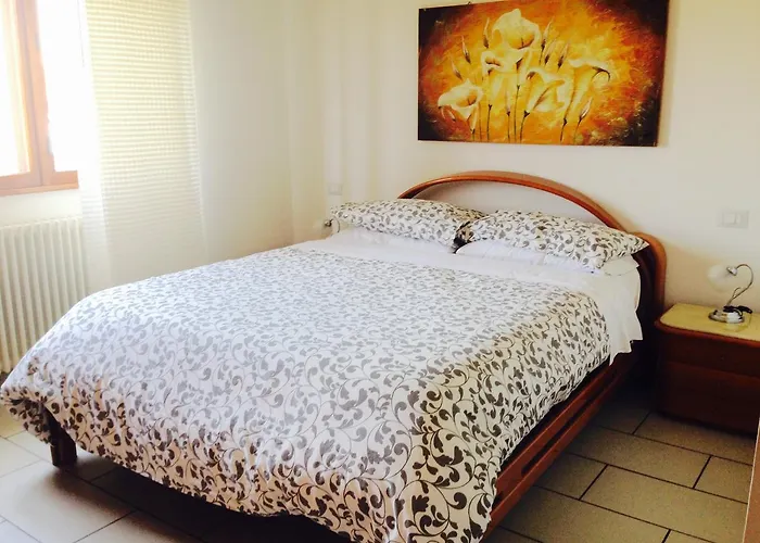 Charles\'S House